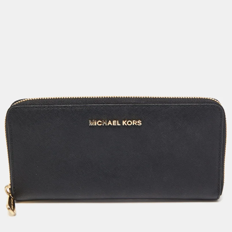 Black Leather Bedford Zip Around Wallet