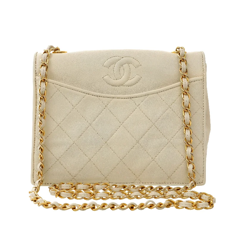 Chanel Vintage Ivory Lambskin Crossbody w/ Gold Hardware