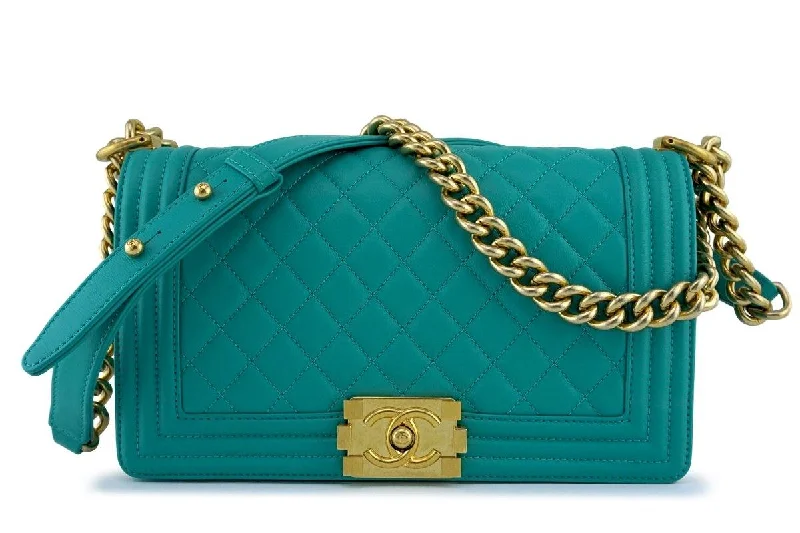 Pristine 17C Chanel Turquoise Blue Boy Classic Flap, Medium Lambskin Bag GHW