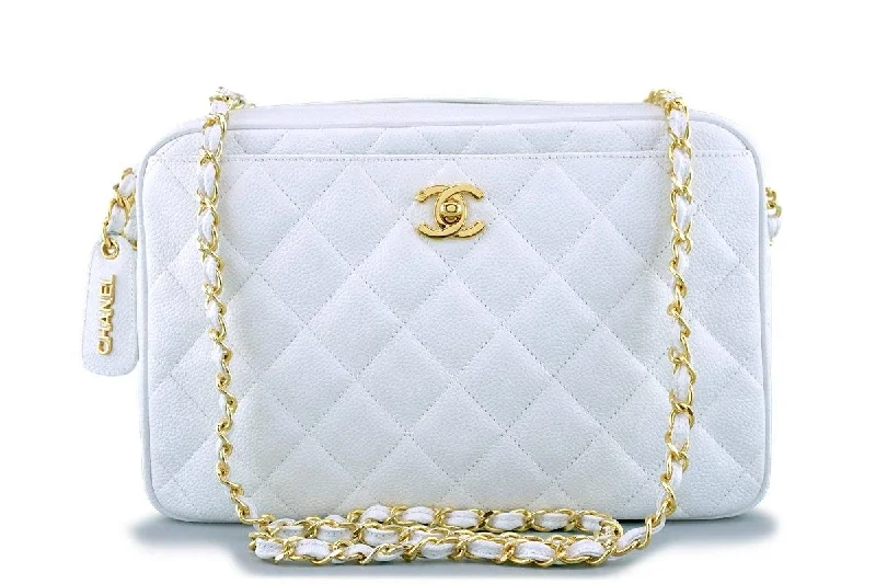 Rare Pristine Chanel White Caviar Quilted Classic Camera Case Clasp Bag